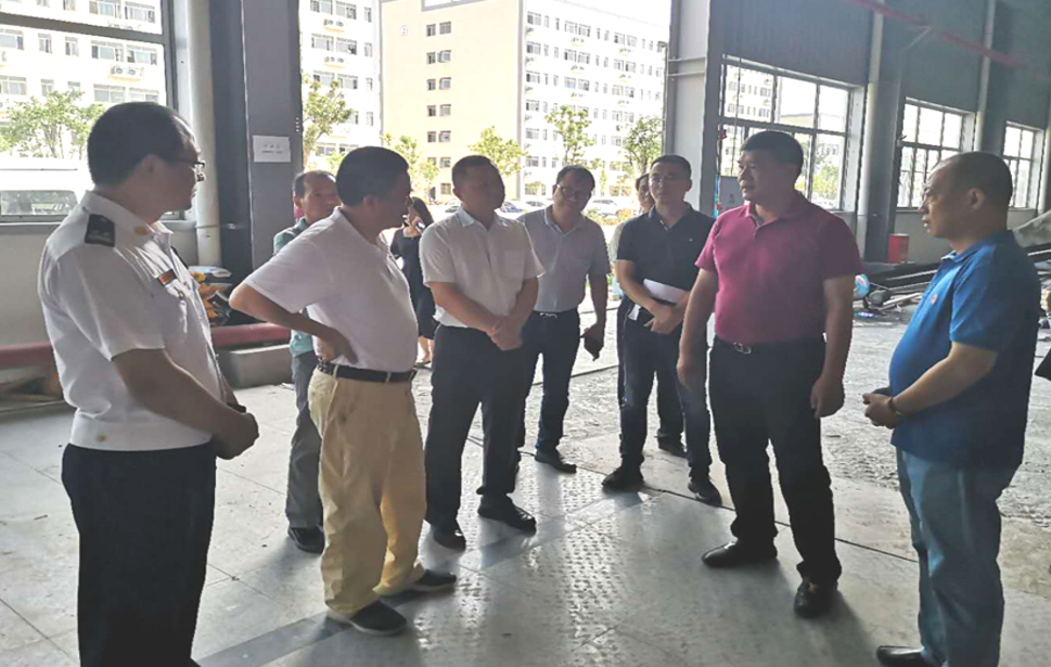 福清市常务副市长一行向导 莅临1xBET新质料科技工业园调研指导